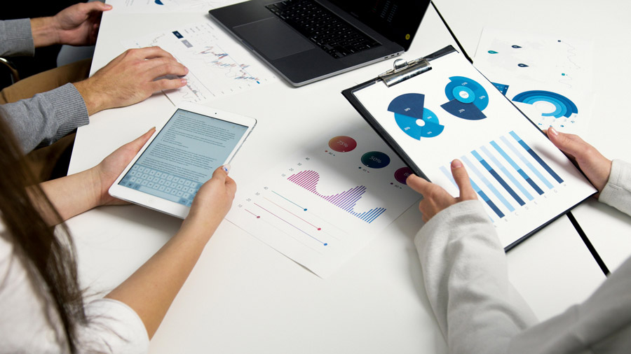 Environmental benchmarking for industrial air and water performance